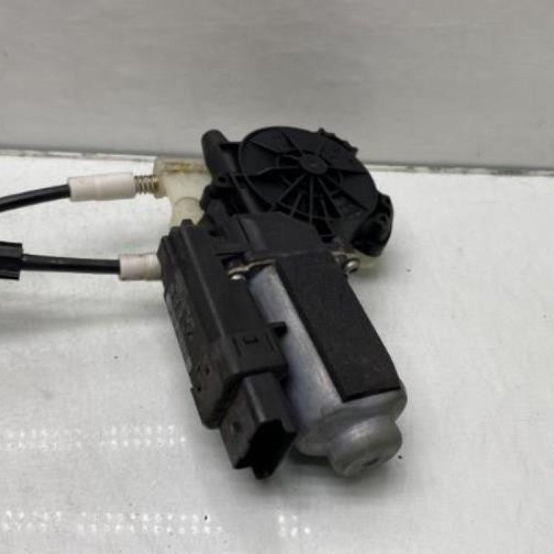 Leve vitre electrique avant droit RENAULT MEGANE 2 Photo n°9