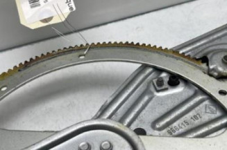 Leve vitre electrique avant droit RENAULT GRAND SCENIC 3