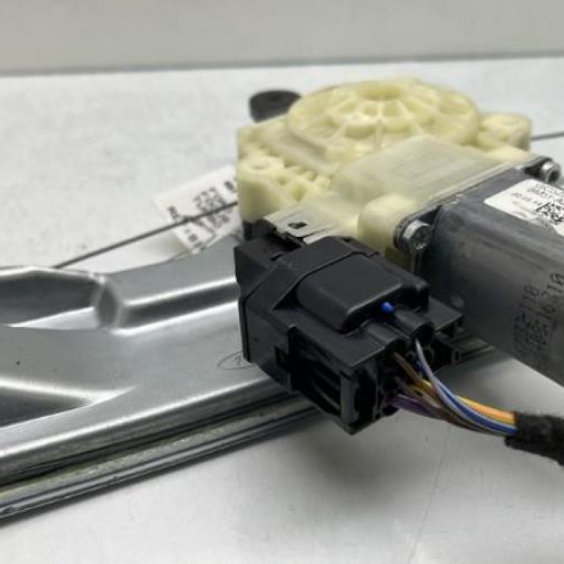 Leve vitre electrique arriere droit FORD FOCUS 3 Photo n°7