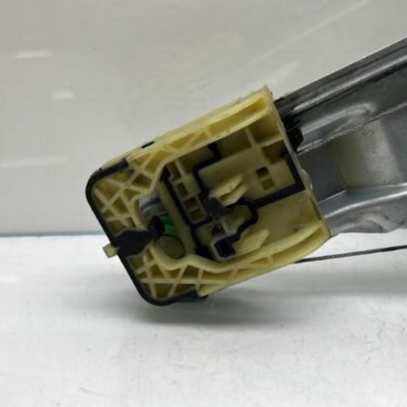 Leve vitre electrique arriere gauche FORD FOCUS 3 Photo n°9
