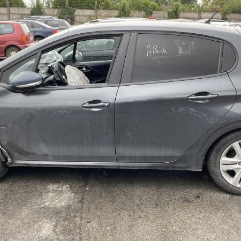 PEUGEOT 208 1 PHASE 2 1.2 VTI - 12V Photo n°6