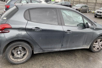 PEUGEOT 208 1 PHASE 2 1.2 VTI - 12V