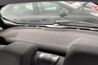 PEUGEOT 208 1 PHASE 2 1.2 VTI - 12V