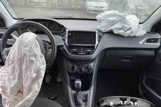 PEUGEOT 208 1 PHASE 2 1.2 VTI - 12V