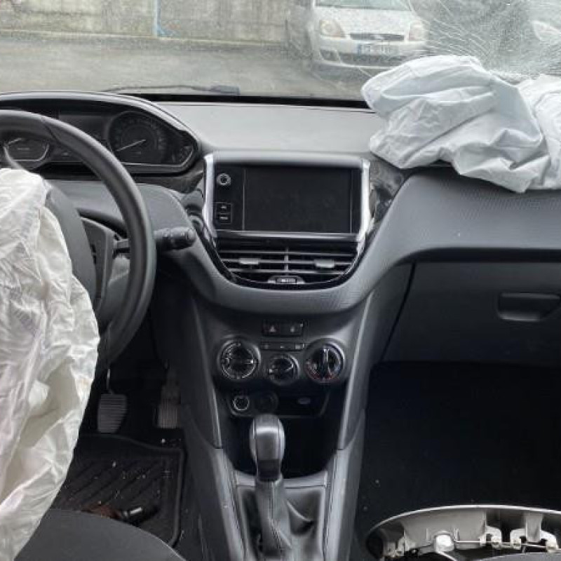 PEUGEOT 208 1 PHASE 2 1.2 VTI - 12V Photo n°13