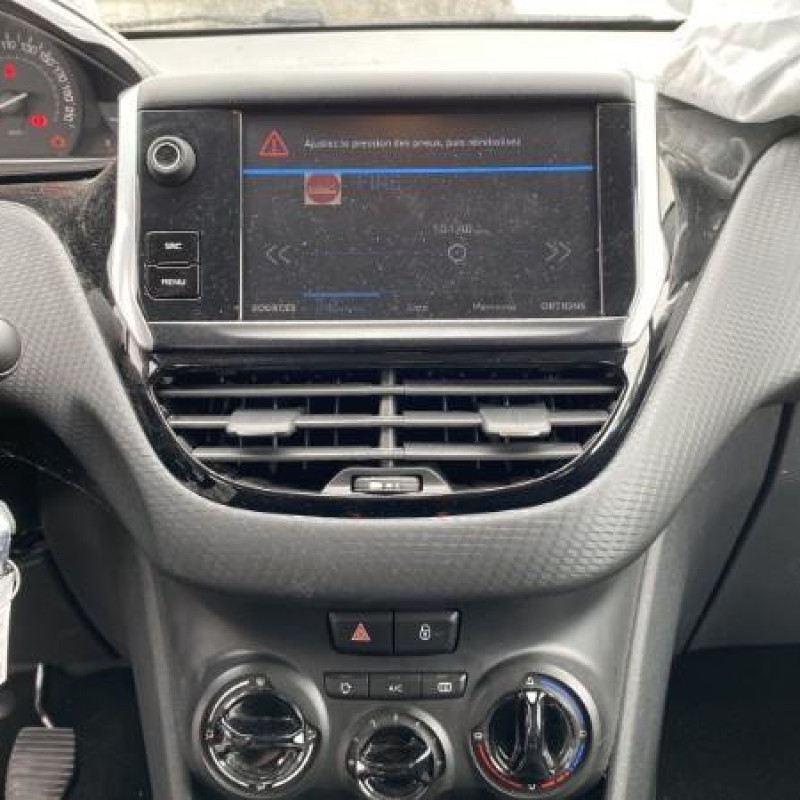 PEUGEOT 208 1 PHASE 2 1.2 VTI - 12V Photo n°15
