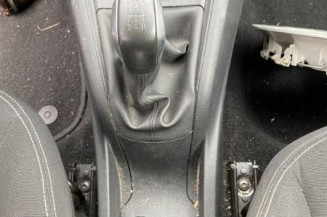 PEUGEOT 208 1 PHASE 2 1.2 VTI - 12V