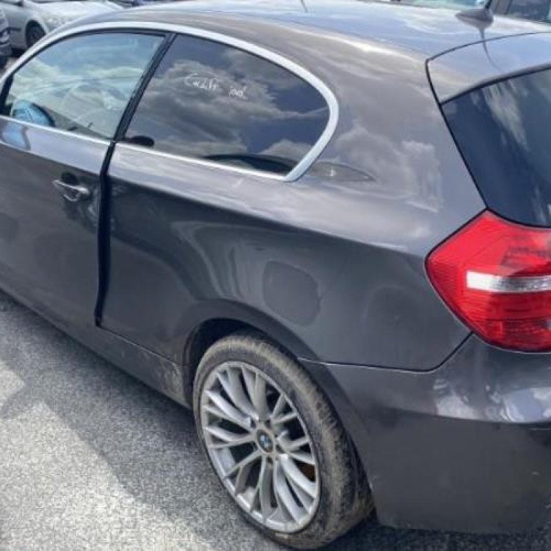 Porte avant droit BMW SERIE 1 E81 Photo n°10