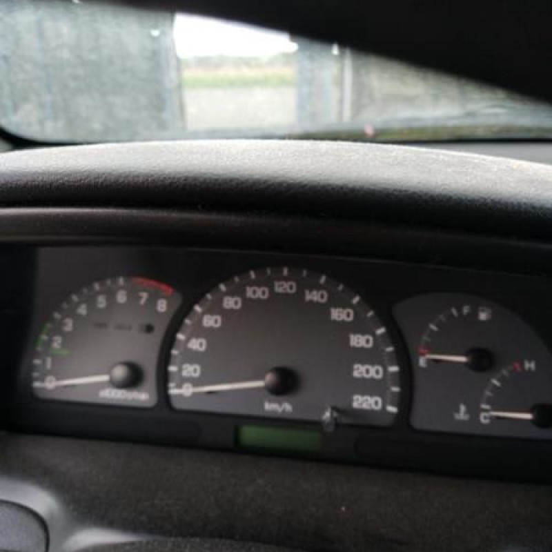 Aile avant droit CHEVROLET REZZO Photo n°15