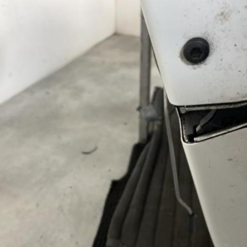 Porte avant droit BMW SERIE 1 E81 Photo n°3