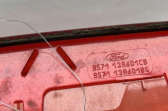 Feu arriere stop central FORD FOCUS 3