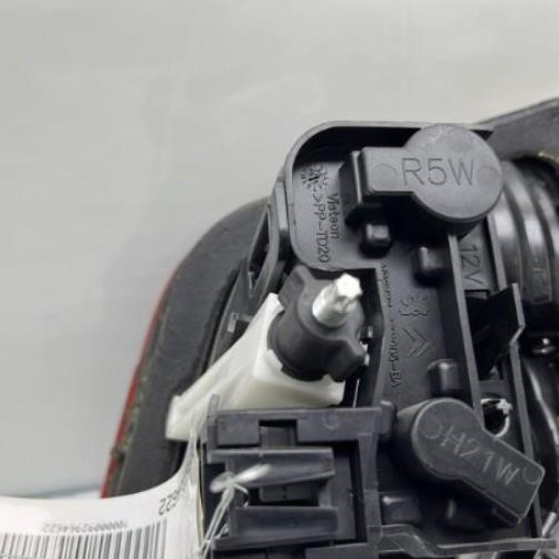 Feu arriere secondaire gauche (feux) CITROEN C5 2 Photo n°4