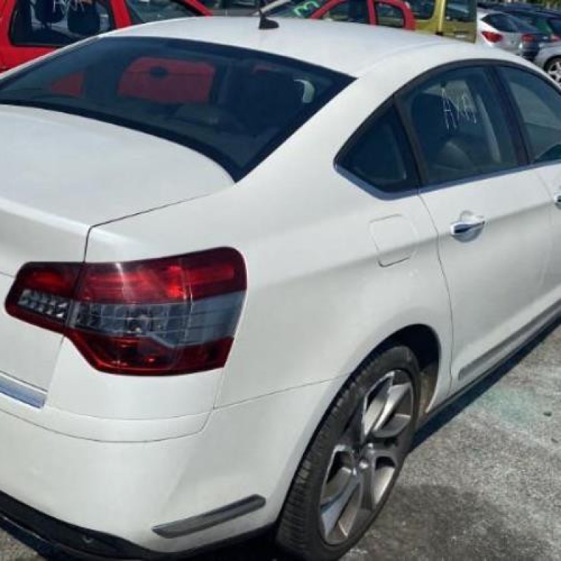 Feu arriere secondaire gauche (feux) CITROEN C5 2 Photo n°9