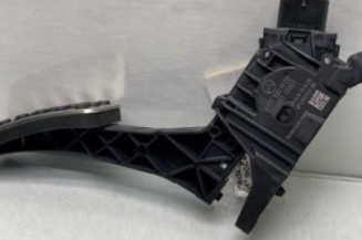 Pedale d'accelerateur MERCEDES CLASSE CLA 118