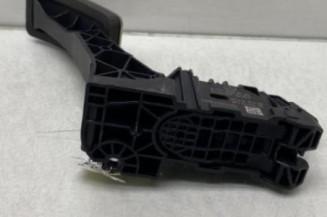 Pedale d'accelerateur MERCEDES CLASSE CLA 118