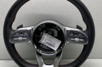 Volant MERCEDES CLASSE CLA 118 Photo n°1