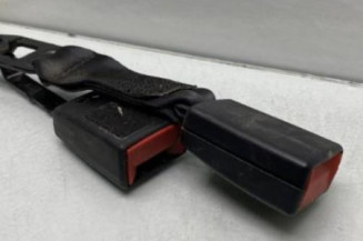 Attache ceinture avant droit TOYOTA PROACE 3 CITY Photo n°1