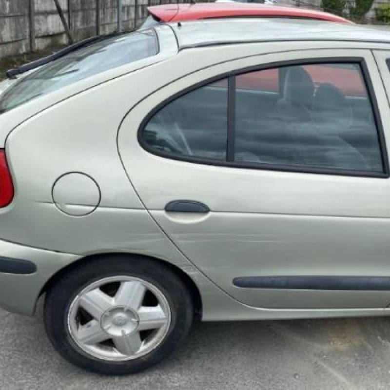 Jante RENAULT MEGANE 1 Photo n°9