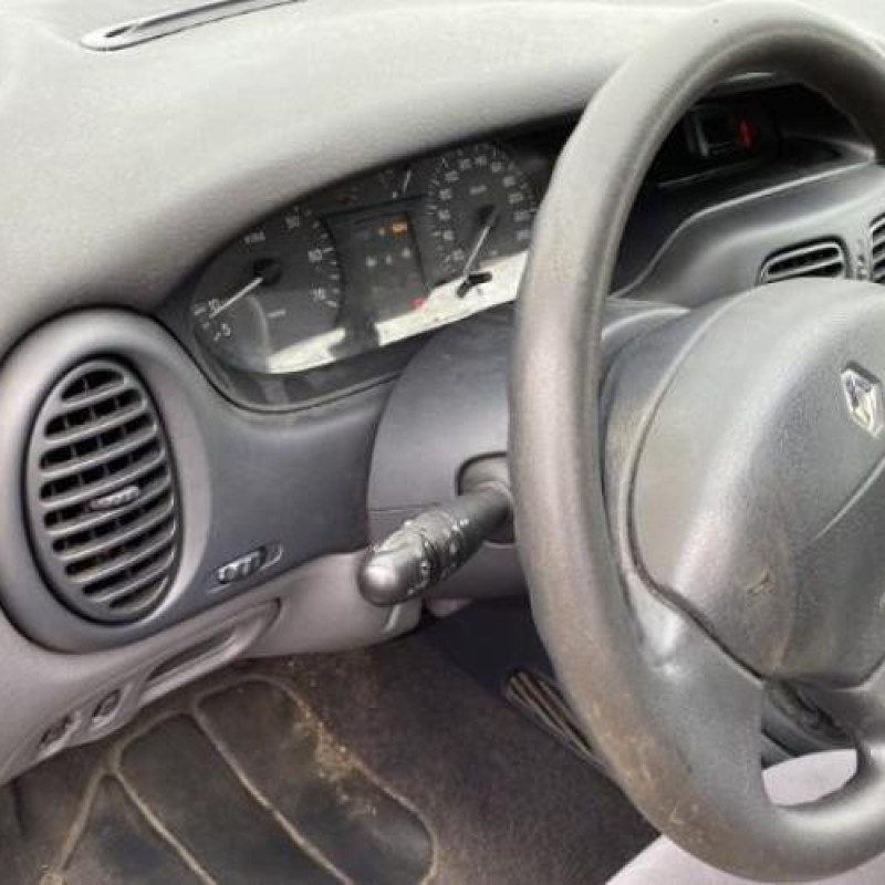 Jante RENAULT MEGANE 1 Photo n°16