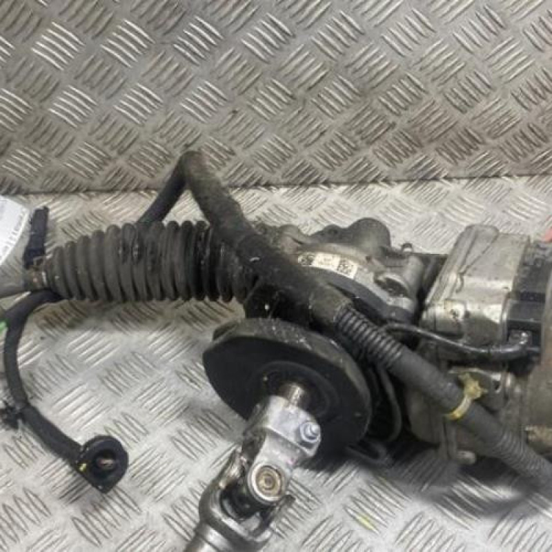Cremaillere assistee PEUGEOT 208 1 Photo n°6