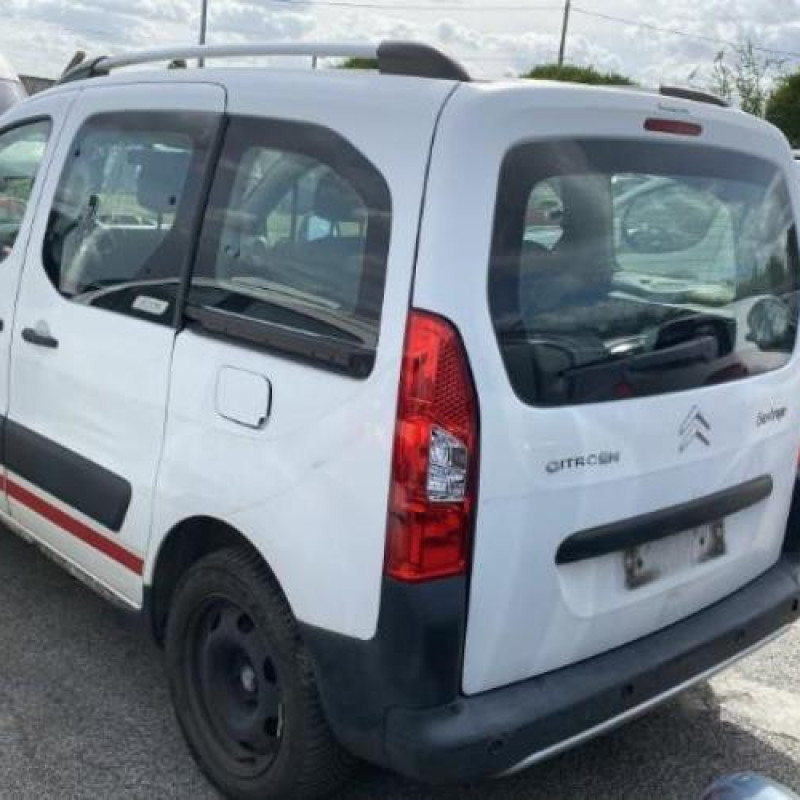 Pretensionneur de ceinture avant droit CITROEN BERLINGO 2 Photo n°9