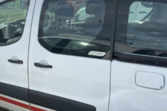 Pretensionneur de ceinture avant droit CITROEN BERLINGO 2