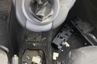Pretensionneur de ceinture avant droit CITROEN BERLINGO 2