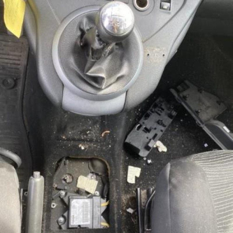 Pretensionneur de ceinture avant droit CITROEN BERLINGO 2 Photo n°16