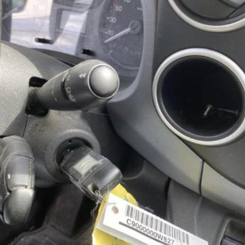 Pretensionneur de ceinture avant droit CITROEN BERLINGO 2 Photo n°19