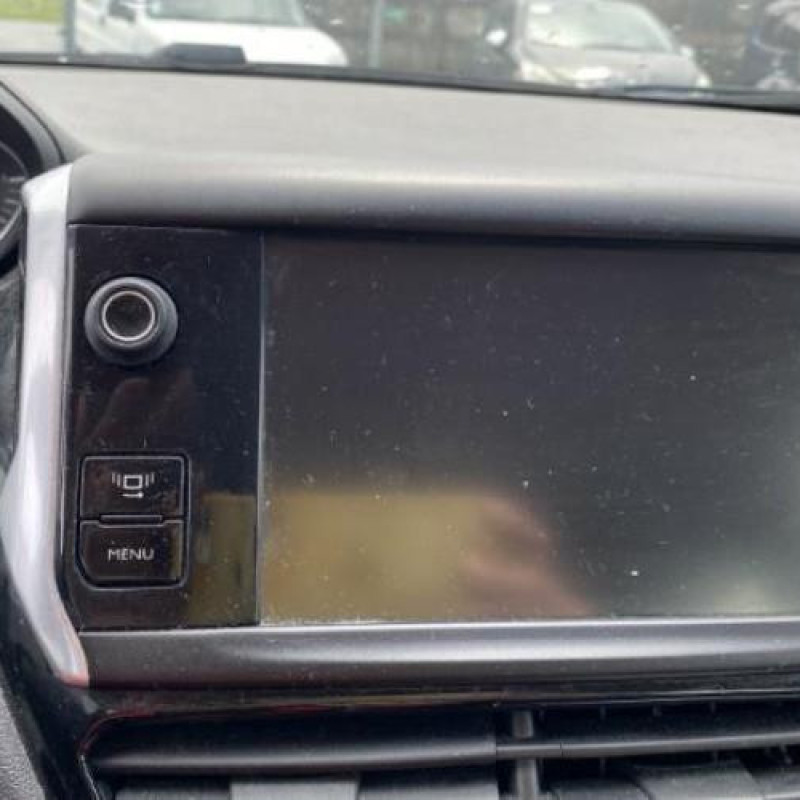 Autoradio d'origine PEUGEOT 208 1 Photo n°14
