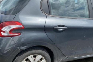 Autoradio d'origine PEUGEOT 208 1
