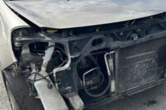Leve vitre electrique avant gauche RENAULT CLIO 3
