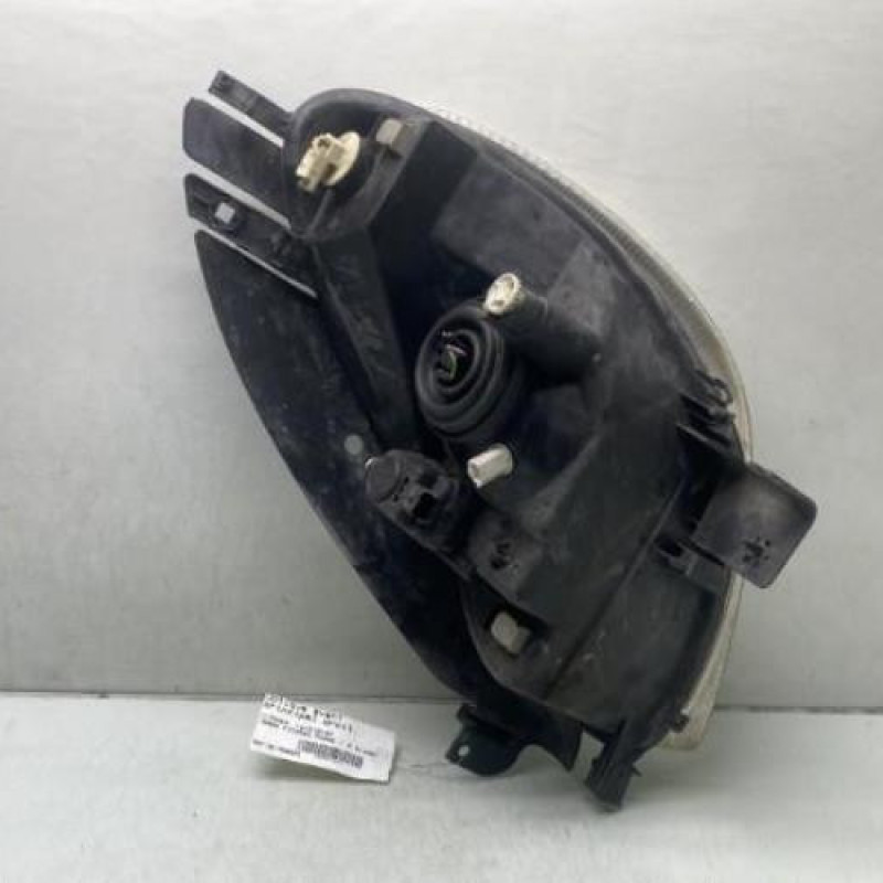 Optique avant principal droit (feux)(phare) CITROEN XSARA PICASSO Photo n°2