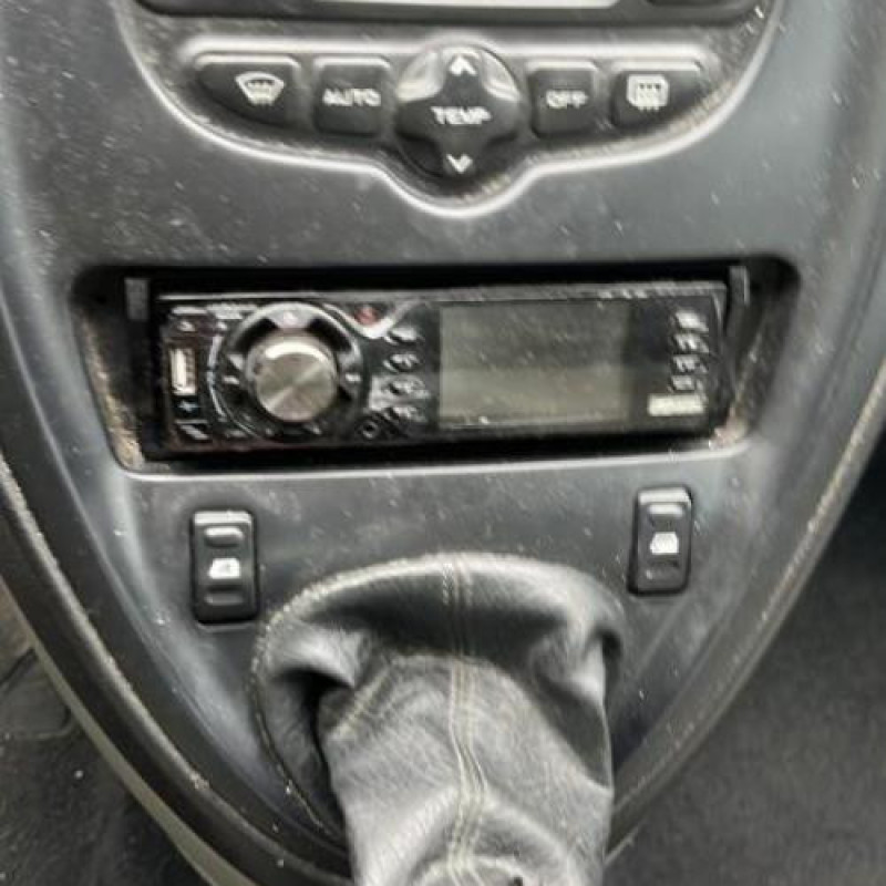 Optique avant principal droit (feux)(phare) CITROEN XSARA PICASSO Photo n°16