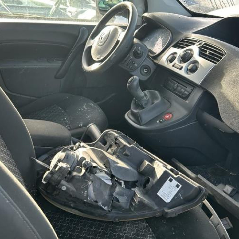 Charniere de porte de coffre droit RENAULT KANGOO 2 Photo n°14