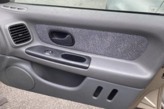 Feu arriere principal droit (feux) RENAULT LAGUNA 1