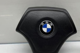 Air bag conducteur BMW SERIE 3 E36 Photo n°1