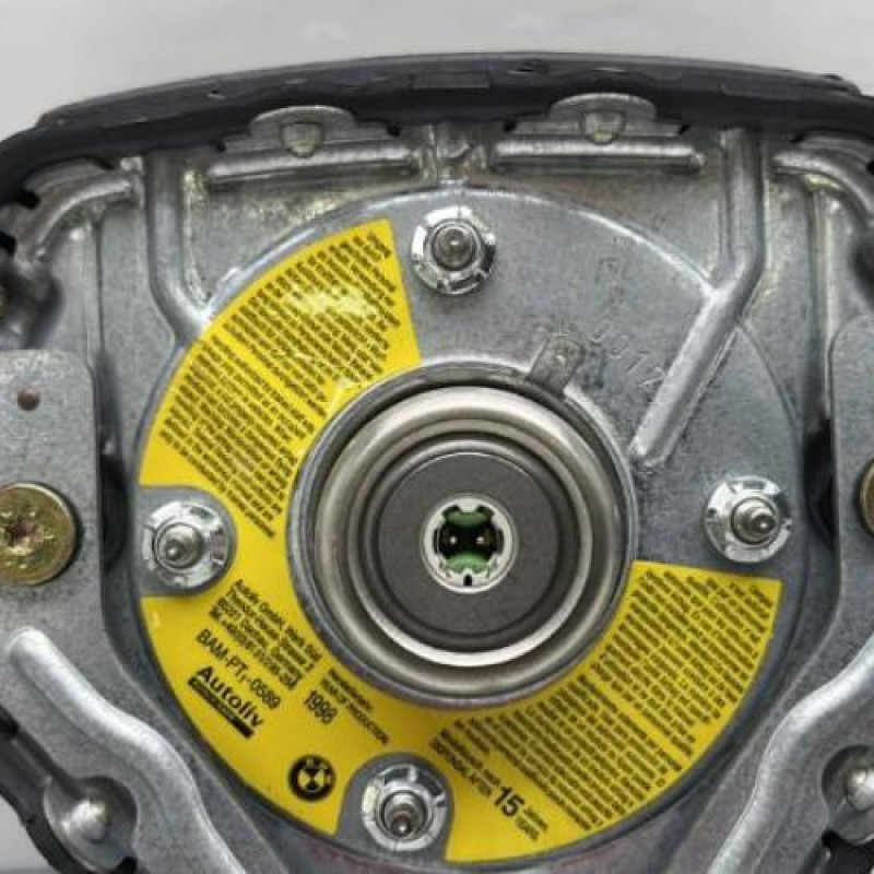 Air bag conducteur BMW SERIE 3 E36 Photo n°3