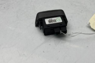 Bouton de warning KIA SPORTAGE 3