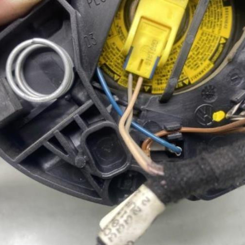 Air bag conducteur VOLKSWAGEN GOLF 6 Photo n°4