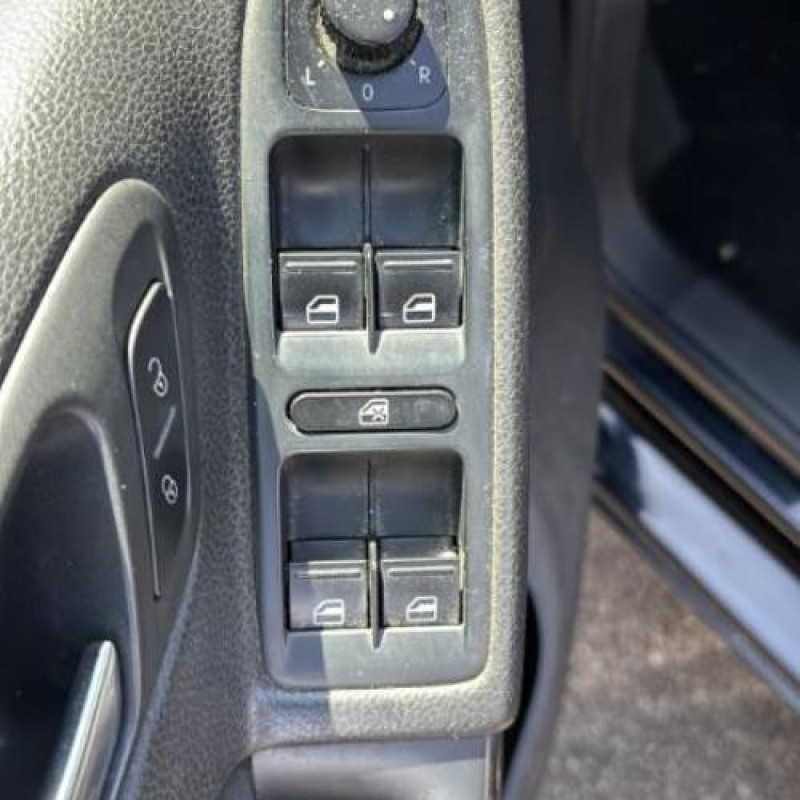 Air bag conducteur VOLKSWAGEN GOLF 6 Photo n°17