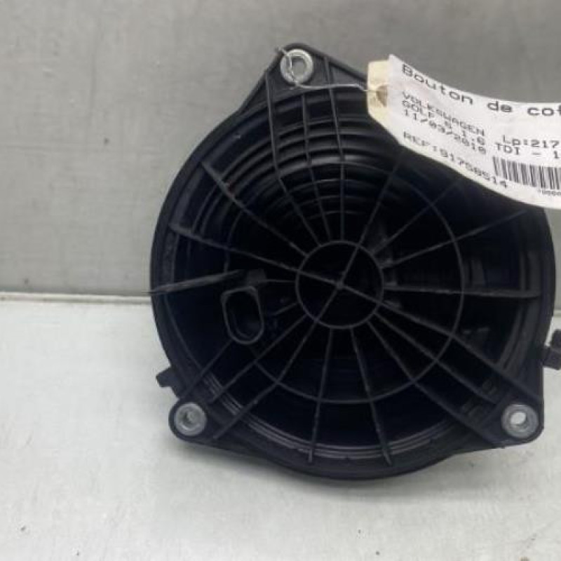 Bouton de coffre VOLKSWAGEN GOLF 6 Photo n°2