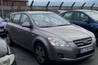 Retroviseur droit KIA CEE-D 1