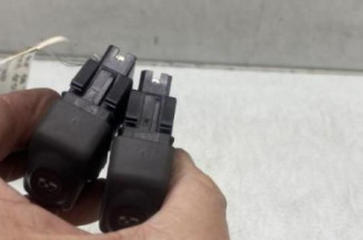Interrupteur de leve vitre avant gauche RENAULT SCENIC 1