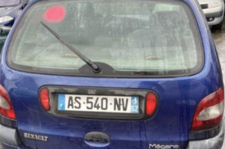 Interrupteur de leve vitre avant gauche RENAULT SCENIC 1