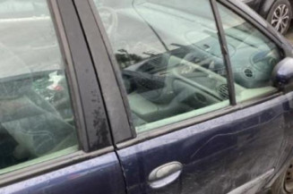 Interrupteur de leve vitre avant gauche RENAULT SCENIC 1