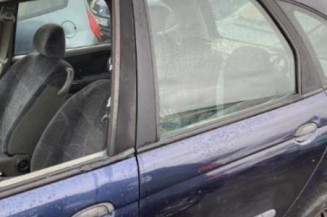 Interrupteur de leve vitre avant gauche RENAULT SCENIC 1