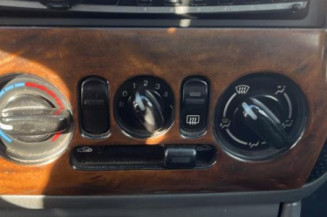 Neiman MAZDA 323 6