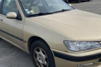 Anti brouillard droit (feux) PEUGEOT 406
