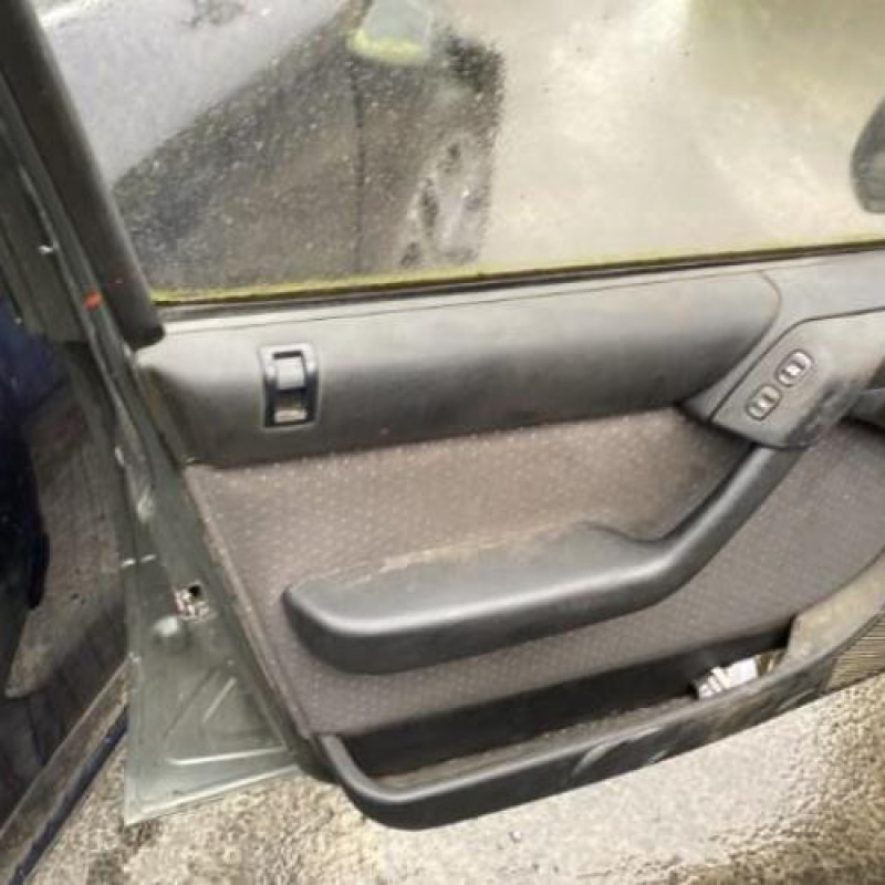 Serrure arriere droit CITROEN XANTIA Photo n°15